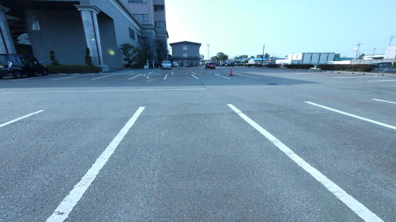 Route Inn Grantia Komatsu Airport Εξωτερικό φωτογραφία